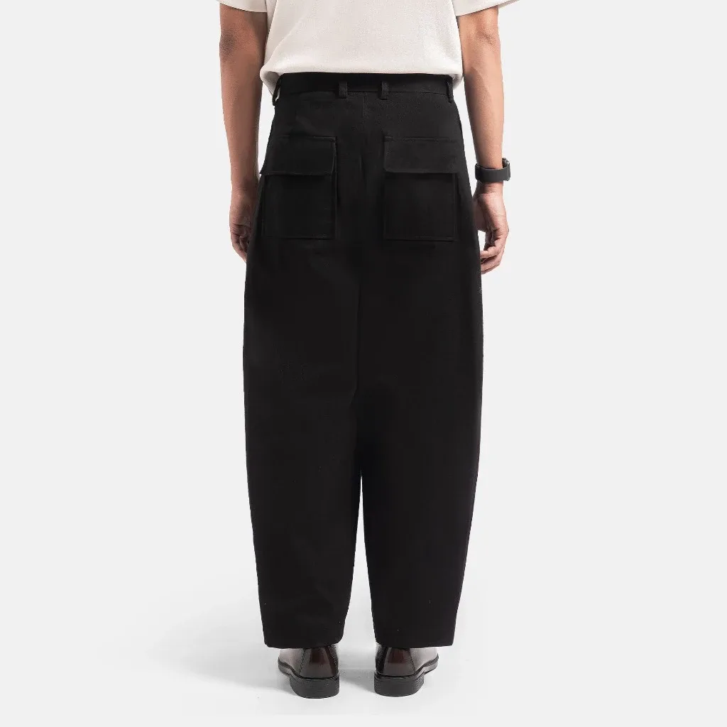 Black Barrel Pant