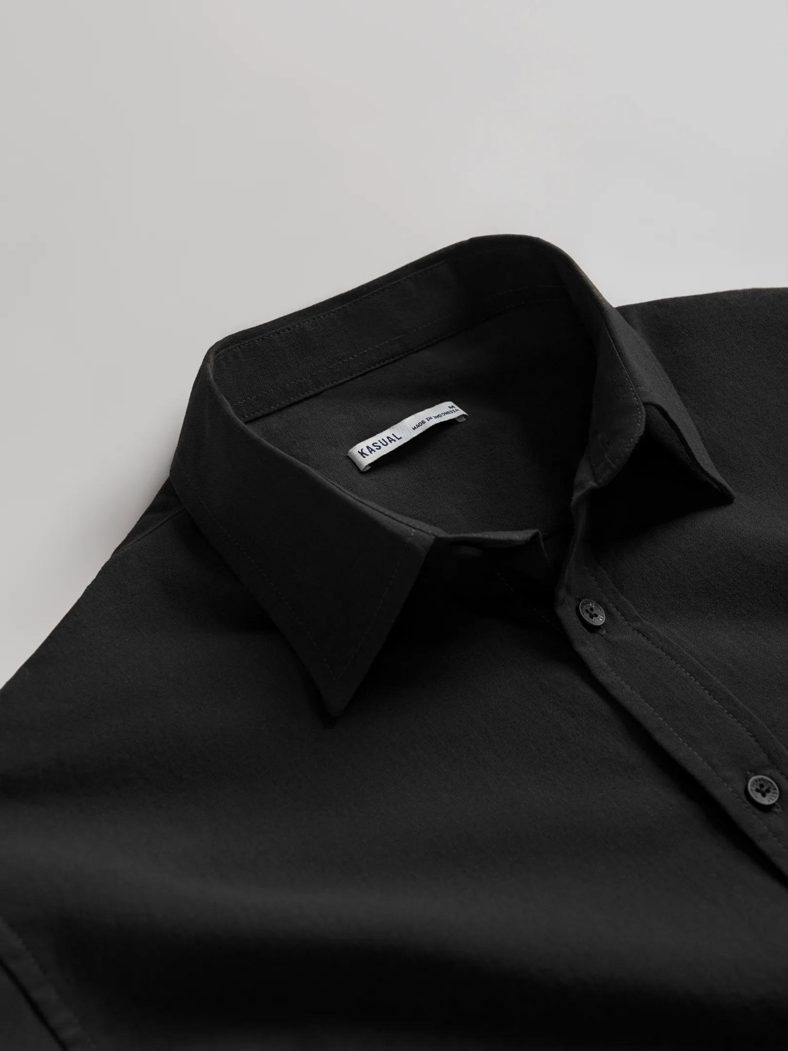 Ease Linen Shirt Black