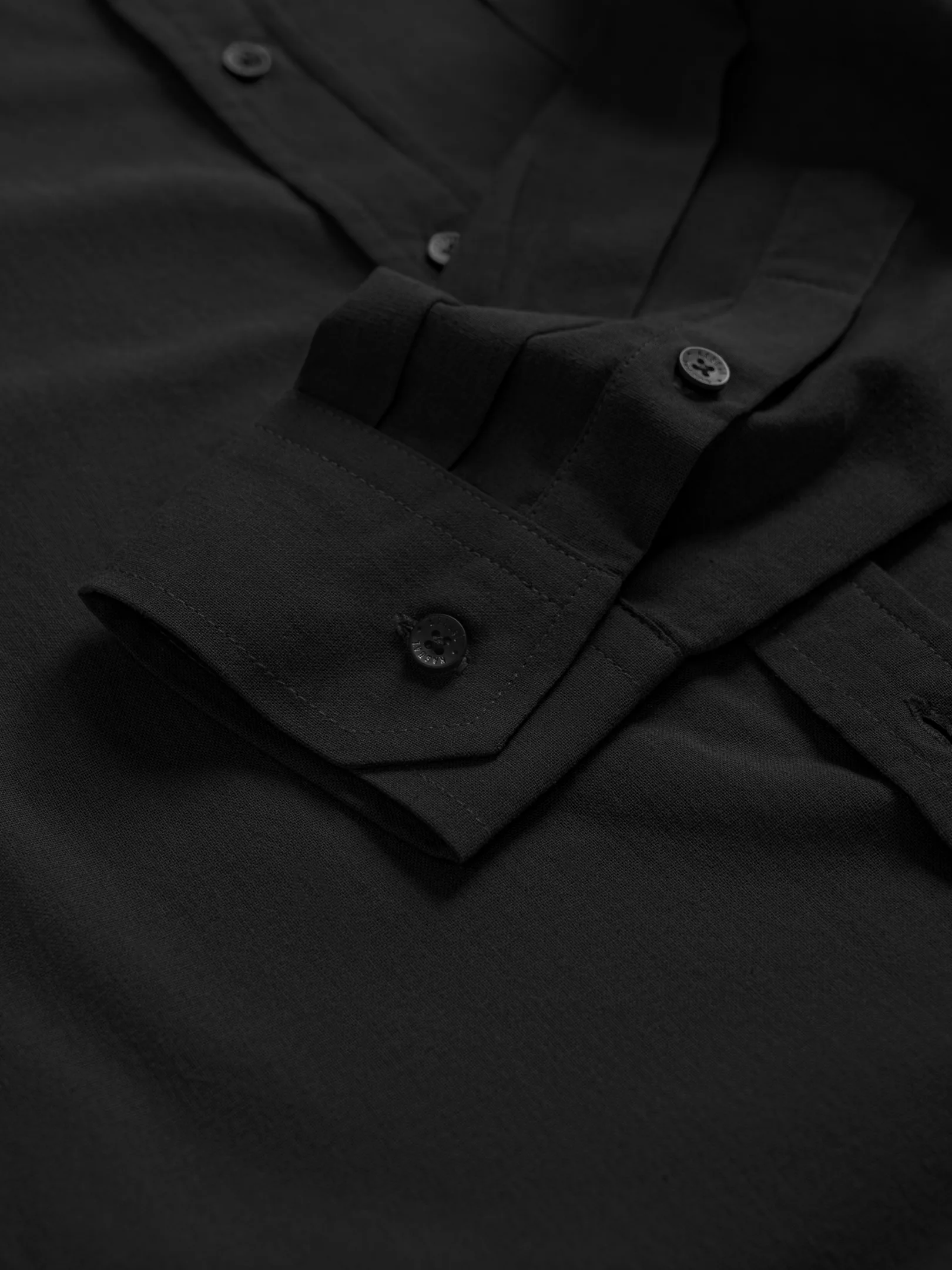 Ease Linen Shirt Black