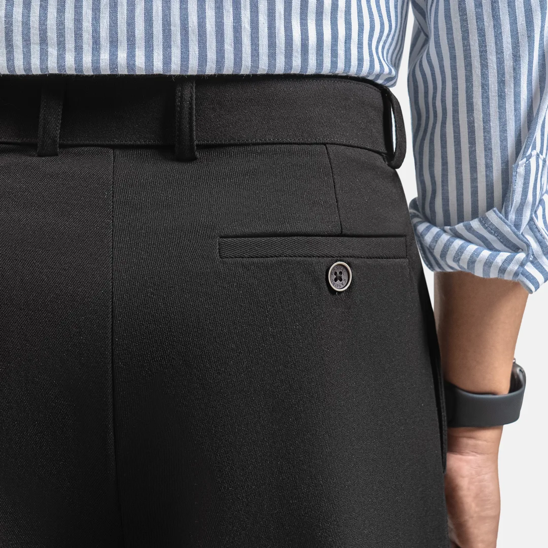 Black Ferro Pleated Wide Pant