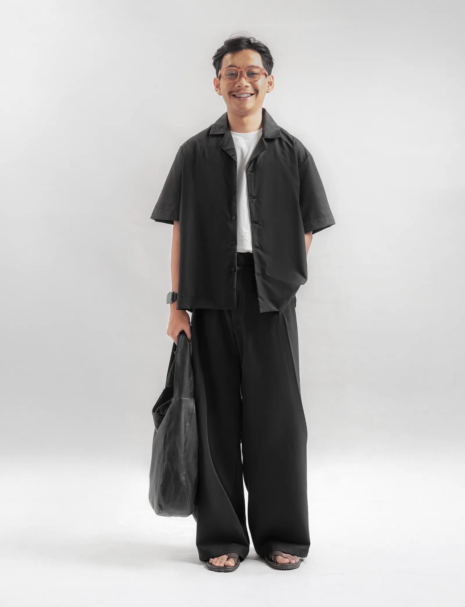 Black Neu Pleated Wide Pant