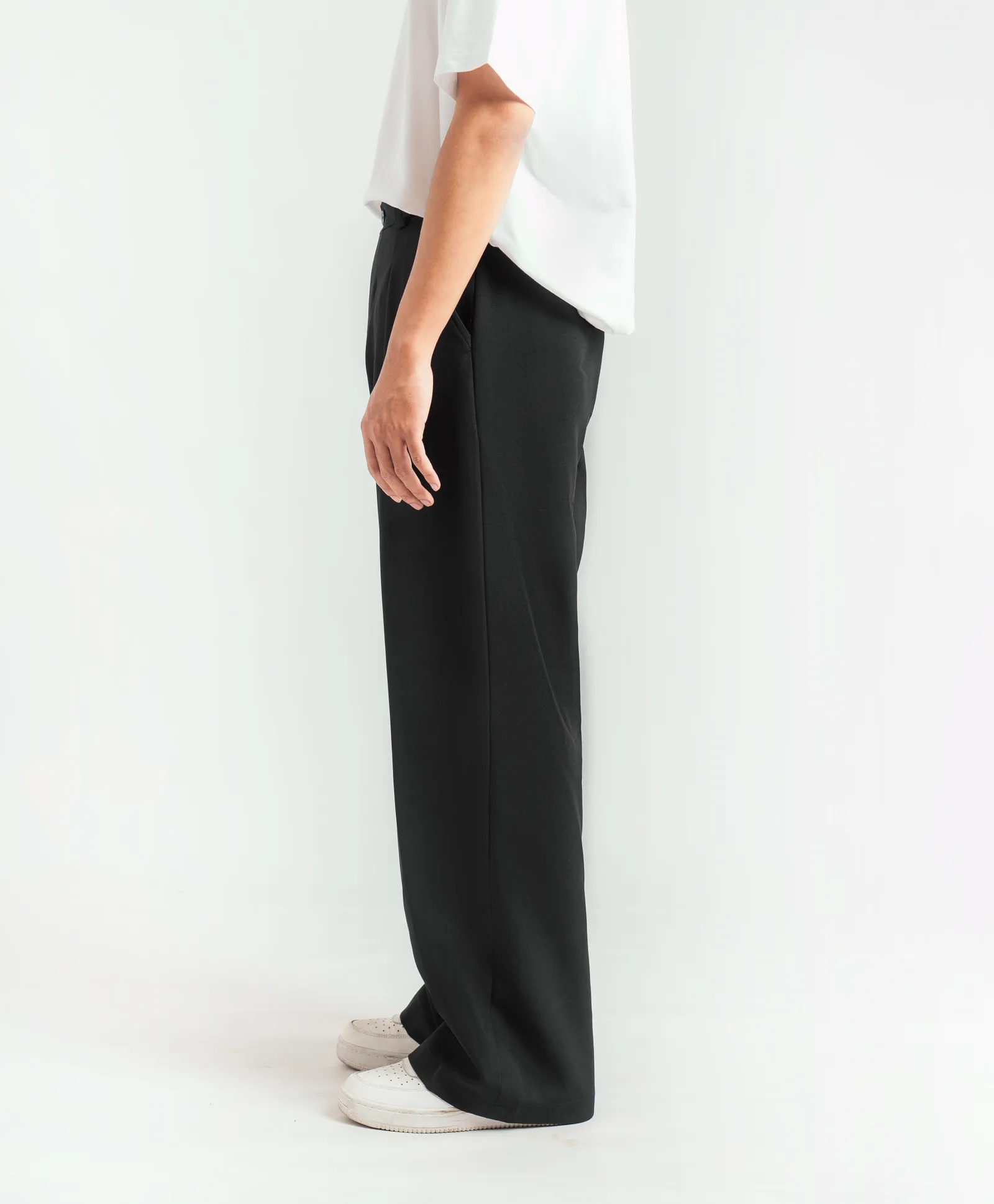 Black City Loose Wide Pant
