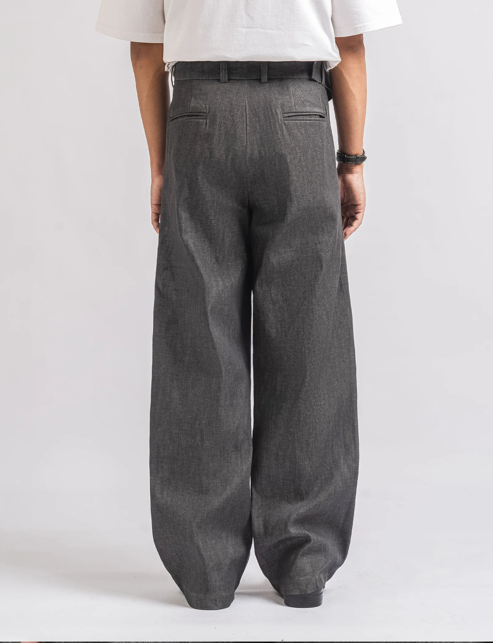 Grey Elite Wide Raw Denim Pant