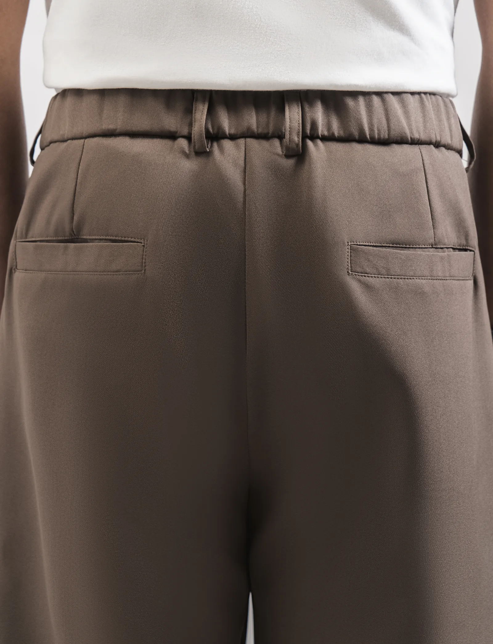 Kasual Regular Comfort Sage Brown Pants